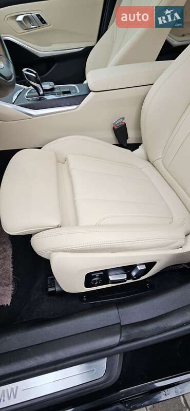 Седан BMW 3 Series 2021 в Харькове