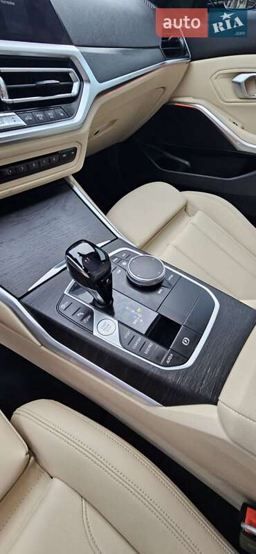 Седан BMW 3 Series 2021 в Харькове