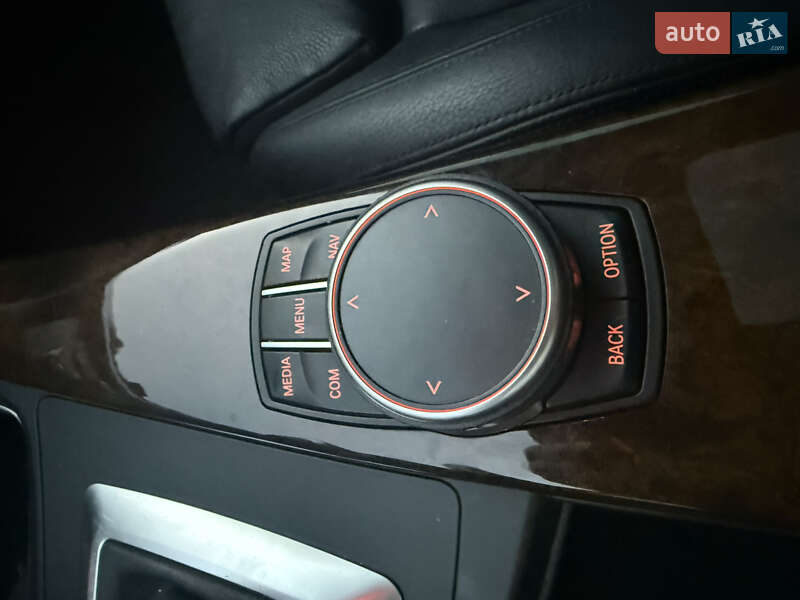 Седан BMW 3 Series 2014 в Києві