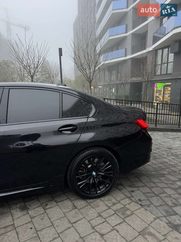 Седан BMW 3 Series 2023 в Львове фото 8 Седан BMW 3 Series 2023 в Львове