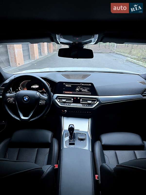 Седан BMW 3 Series 2021 в Киеве фото 10 Седан BMW 3 Series 2021 в Киеве