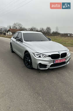 Седан BMW 3 Series 2018 в Надворной