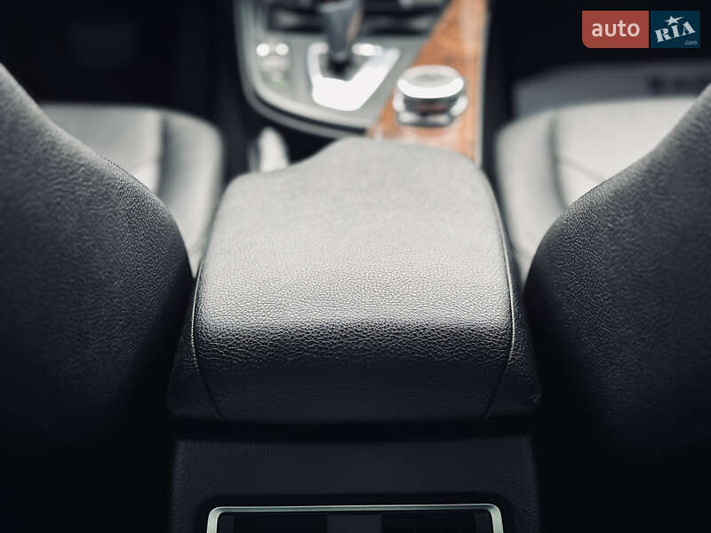 Седан BMW 3 Series 2015 в Кременчуге