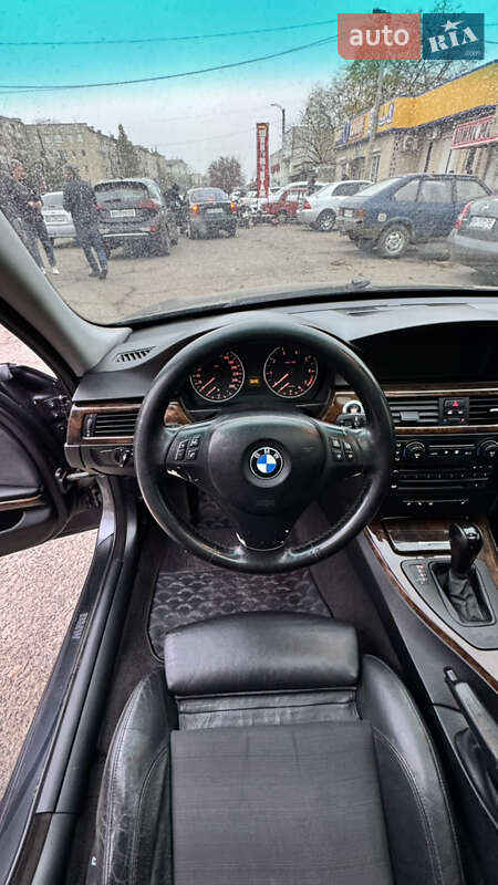 Седан BMW 3 Series 2005 в Белгороде-Днестровском