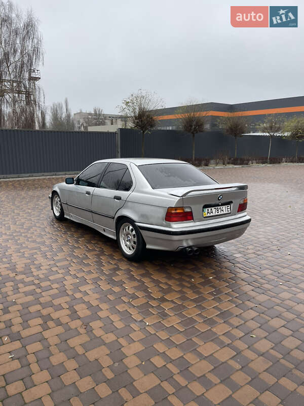 Седан BMW 3 Series 1991 в Броварах фото 6 Седан BMW 3 Series 1991 в Броварах