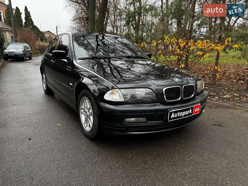 Седан BMW 3 Series 2001 в Киеве