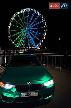 Седан BMW 3 Series 2012 в Львові