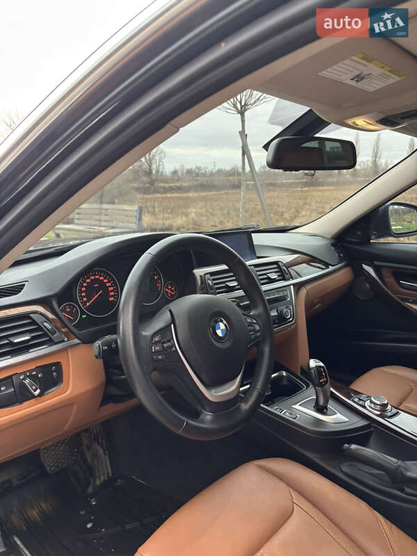 Седан BMW 3 Series 2013 в Ковеле