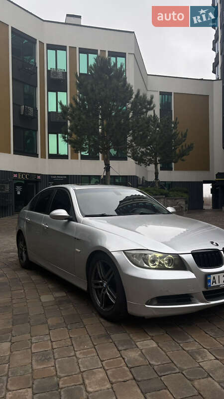 Седан BMW 3 Series 2006 в Киеве