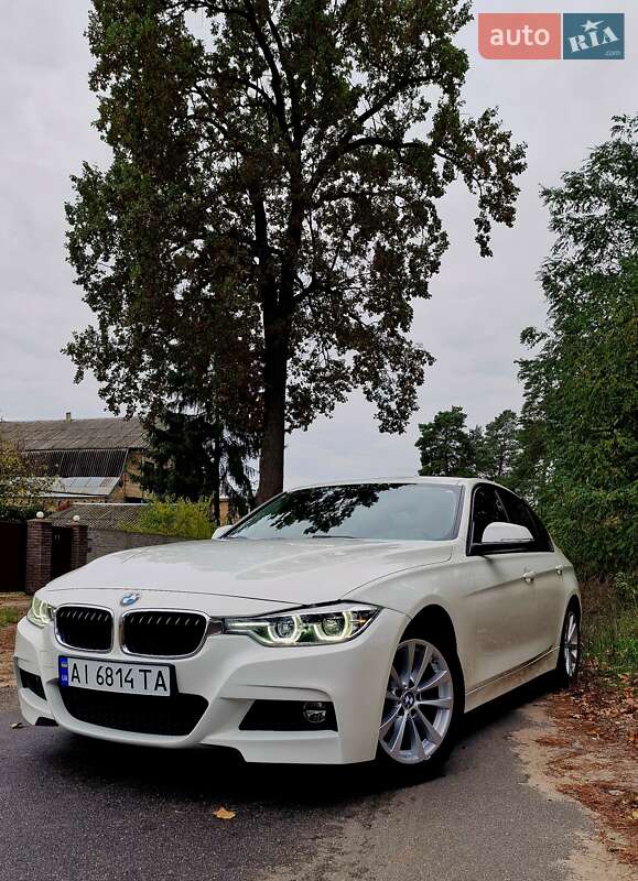 Седан BMW 3 Series 2018 в Києві