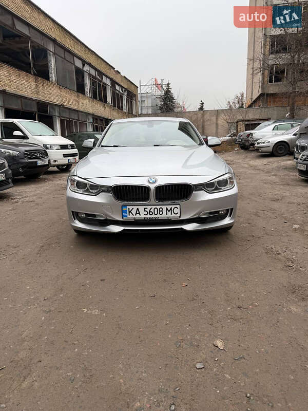 Седан BMW 3 Series 2012 в Киеве