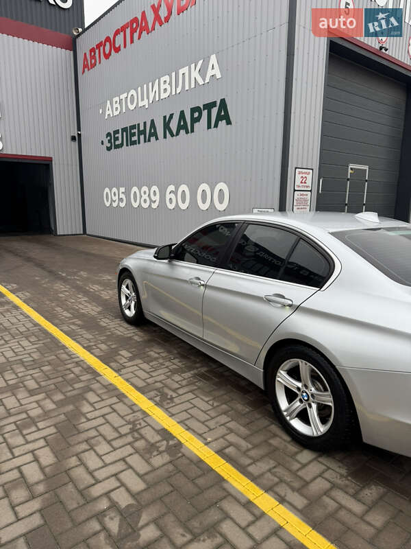 Седан BMW 3 Series 2014 в Ирпене фото 4 Седан BMW 3 Series 2014 в Ирпене