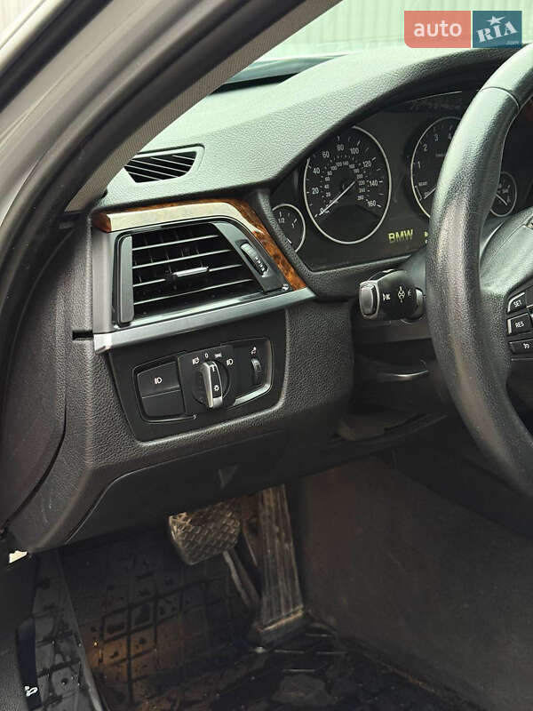 Седан BMW 3 Series 2014 в Харькове фото 22 Седан BMW 3 Series 2014 в Харькове