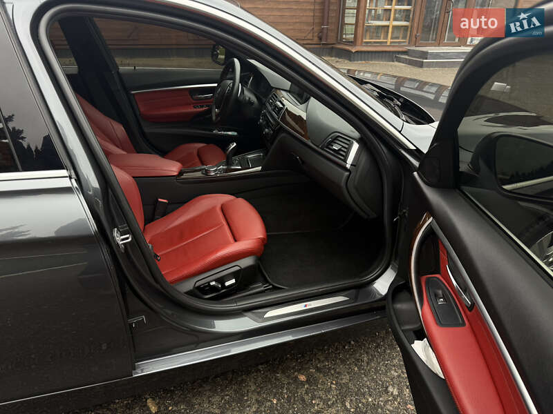 Седан BMW 3 Series 2016 в Києві