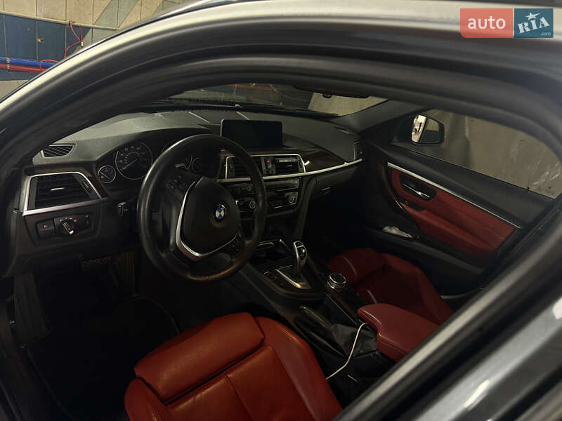 Седан BMW 3 Series 2016 в Києві