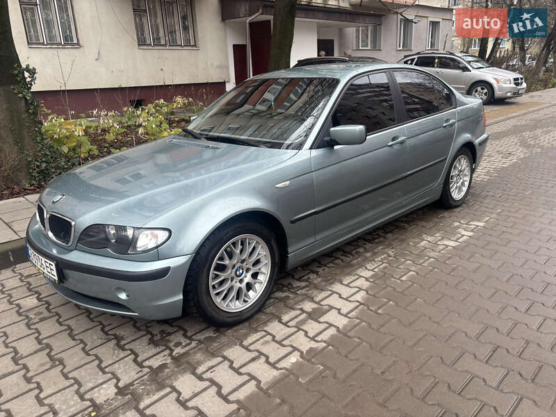 Седан BMW 3 Series 2002 в Черновцах