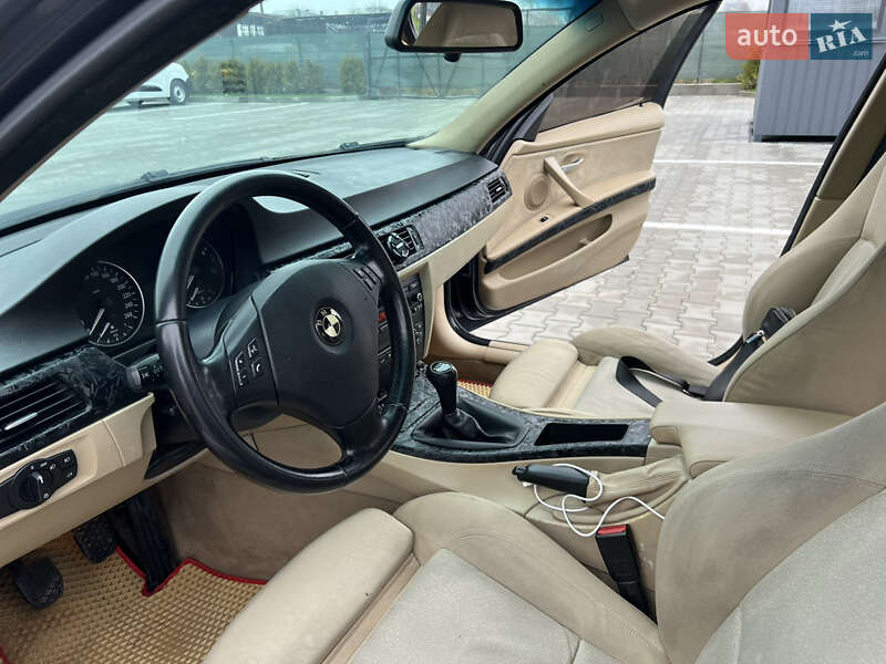Седан BMW 3 Series 2006 в Виннице