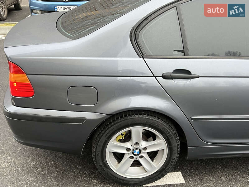 Седан BMW 3 Series 2002 в Чернігові