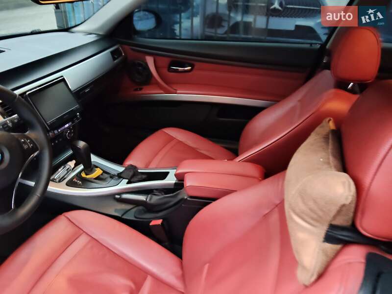 Купе BMW 3 Series 2009 в Львове