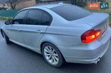 Седан BMW 3 Series 2011 в Калинівці