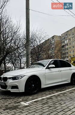 Седан BMW 3 Series 2013 в Львові