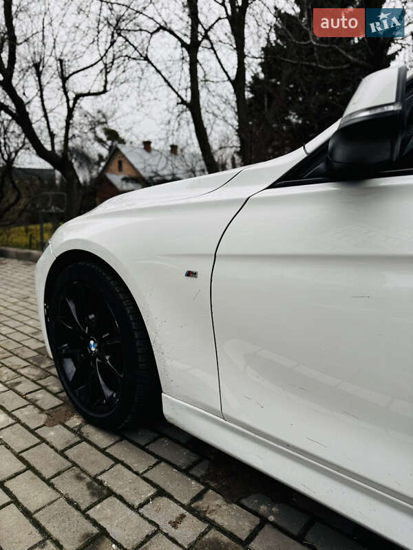 Седан BMW 3 Series 2013 в Львове