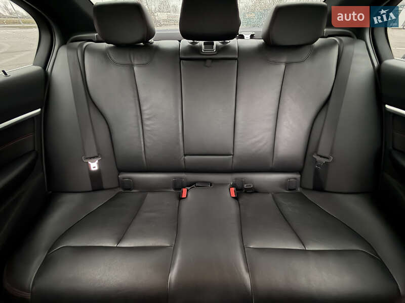 Седан BMW 3 Series 2017 в Киеве фото 17 Седан BMW 3 Series 2017 в Киеве