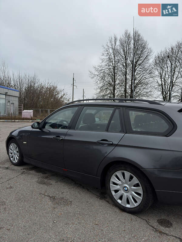 Универсал BMW 3 Series 2005 в Чернигове