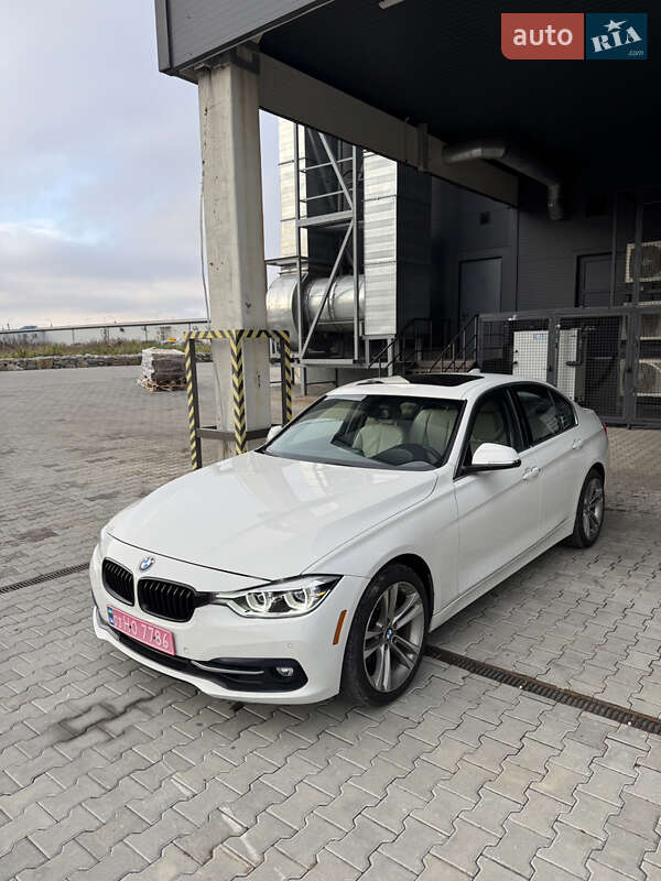 Седан BMW 3 Series 2017 в Брошневе-Осаде