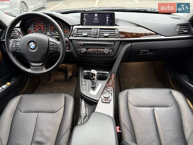 Седан BMW 3 Series 2013 в Киеве