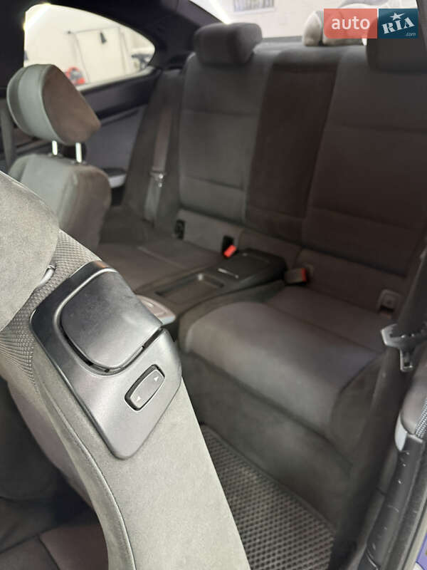 Купе BMW 3 Series 2007 в Черновцах