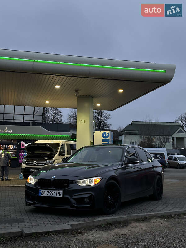 Седан BMW 3 Series 2012 в Одессе