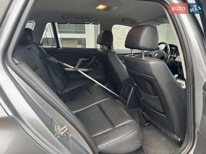 Универсал BMW 3 Series 2010 в Киеве