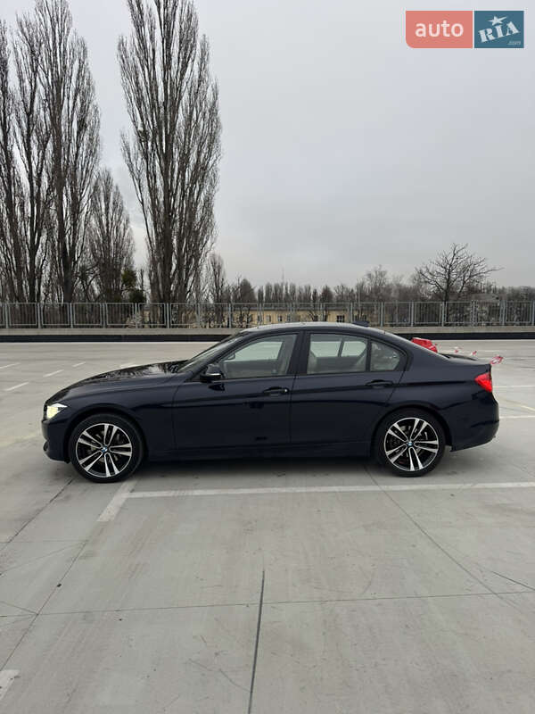 Седан BMW 3 Series 2014 в Киеве фото 6 Седан BMW 3 Series 2014 в Киеве