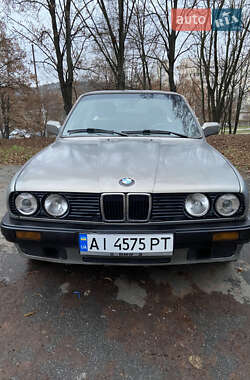 Седан BMW 3 Series 1985 в Киеве