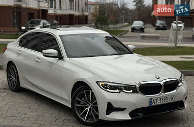Седан BMW 3 Series 2019 в Ивано-Франковске