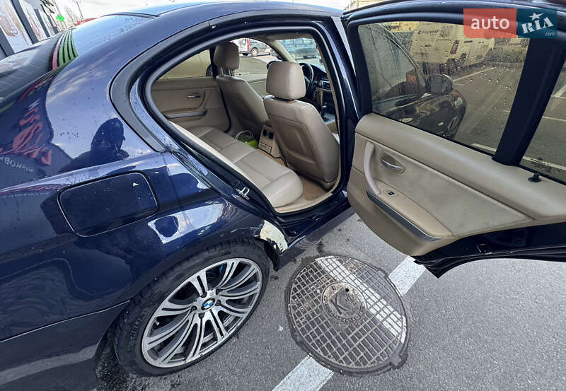 Седан BMW 3 Series 2007 в Києві