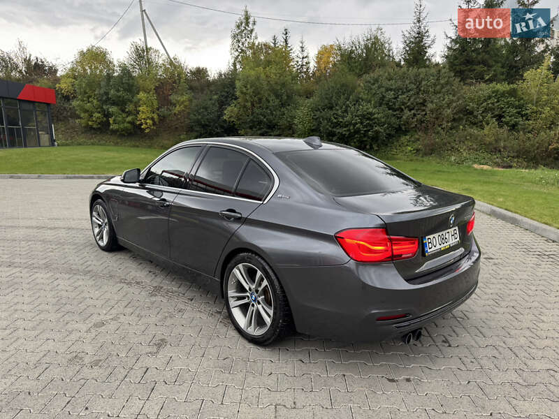 Седан BMW 3 Series 2017 в Зборове