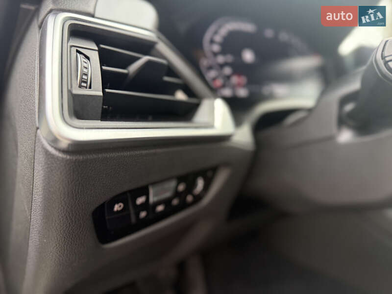 Седан BMW 3 Series 2022 в Киеве фото 17 Седан BMW 3 Series 2022 в Киеве