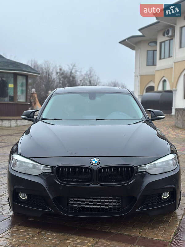Седан BMW 3 Series 2015 в Харькове фото 4 Седан BMW 3 Series 2015 в Харькове