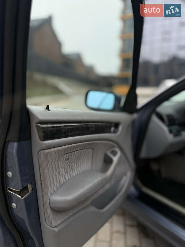 Седан BMW 3 Series 2001 в Виннице