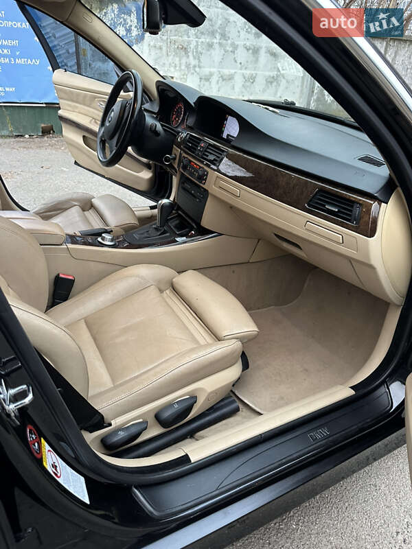 Седан BMW 3 Series 2005 в Києві фото 17 Седан BMW 3 Series 2005 в Києві