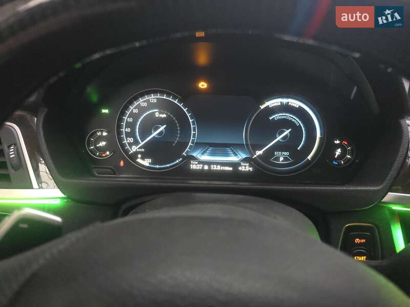 Седан BMW 3 Series 2016 в Первомайську фото 15 Седан BMW 3 Series 2016 в Первомайську