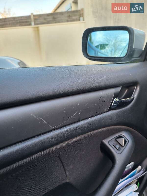 Універсал BMW 3 Series 2004 в Києві