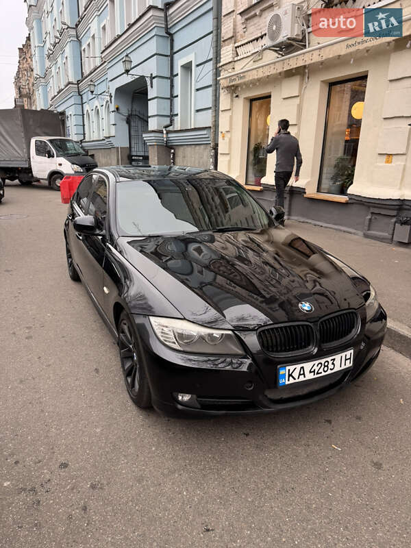 BMW 3 Series 2011 BMW 3 Series 2011