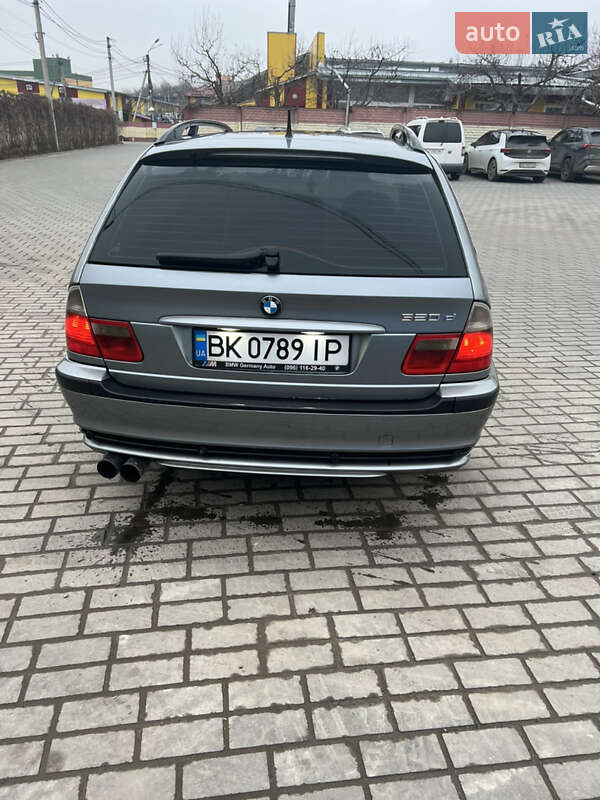 Универсал BMW 3 Series 2004 в Ровно