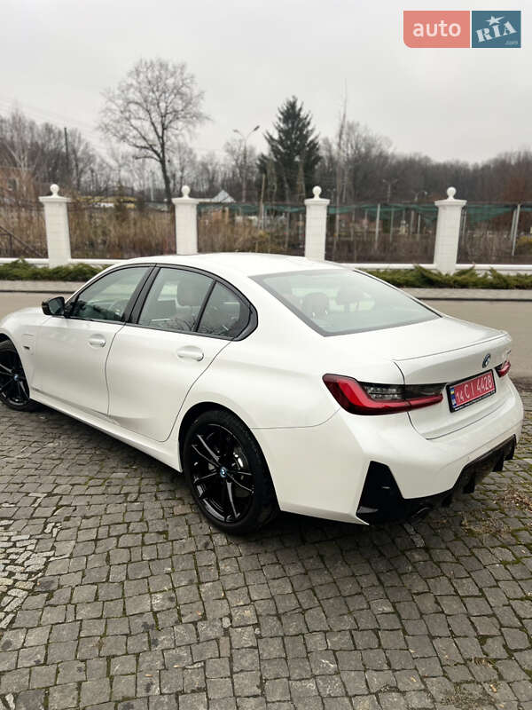 Седан BMW 3 Series 2022 в Вінниці фото 12 Седан BMW 3 Series 2022 в Вінниці