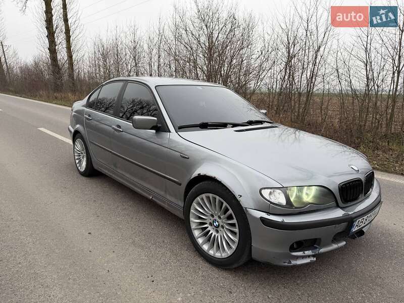 BMW 3 Series 2004