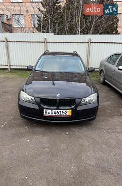 Універсал BMW 3 Series 2005 в Чернівцях