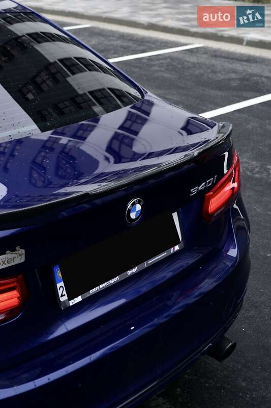 Седан BMW 3 Series 2016 в Черкасах